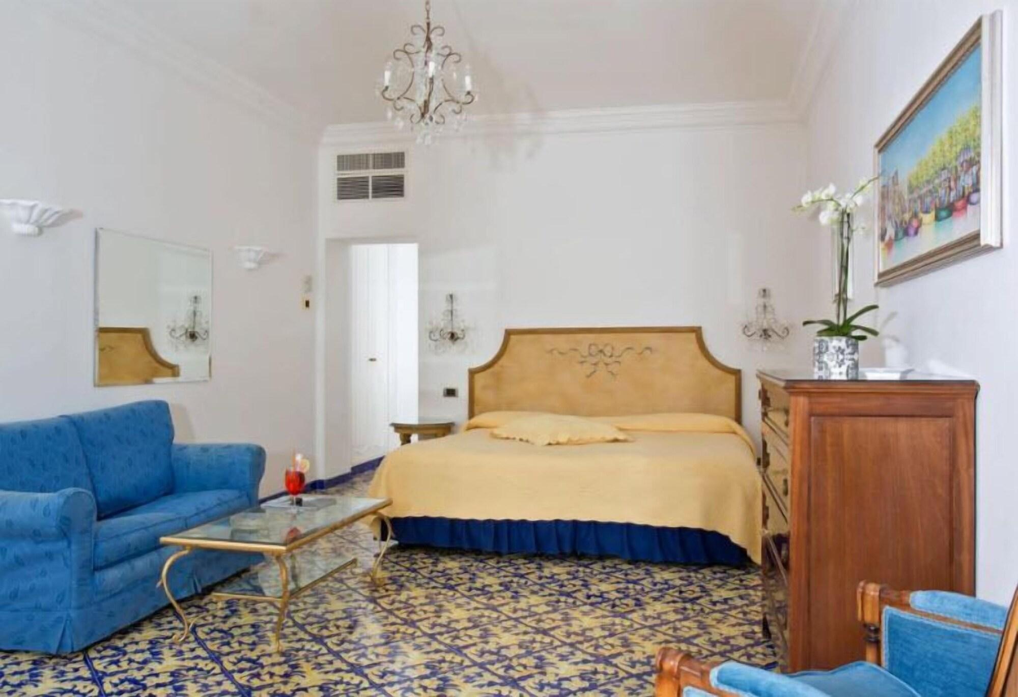 Casa Morgano Hotel กาปรี ภายนอก รูปภาพ