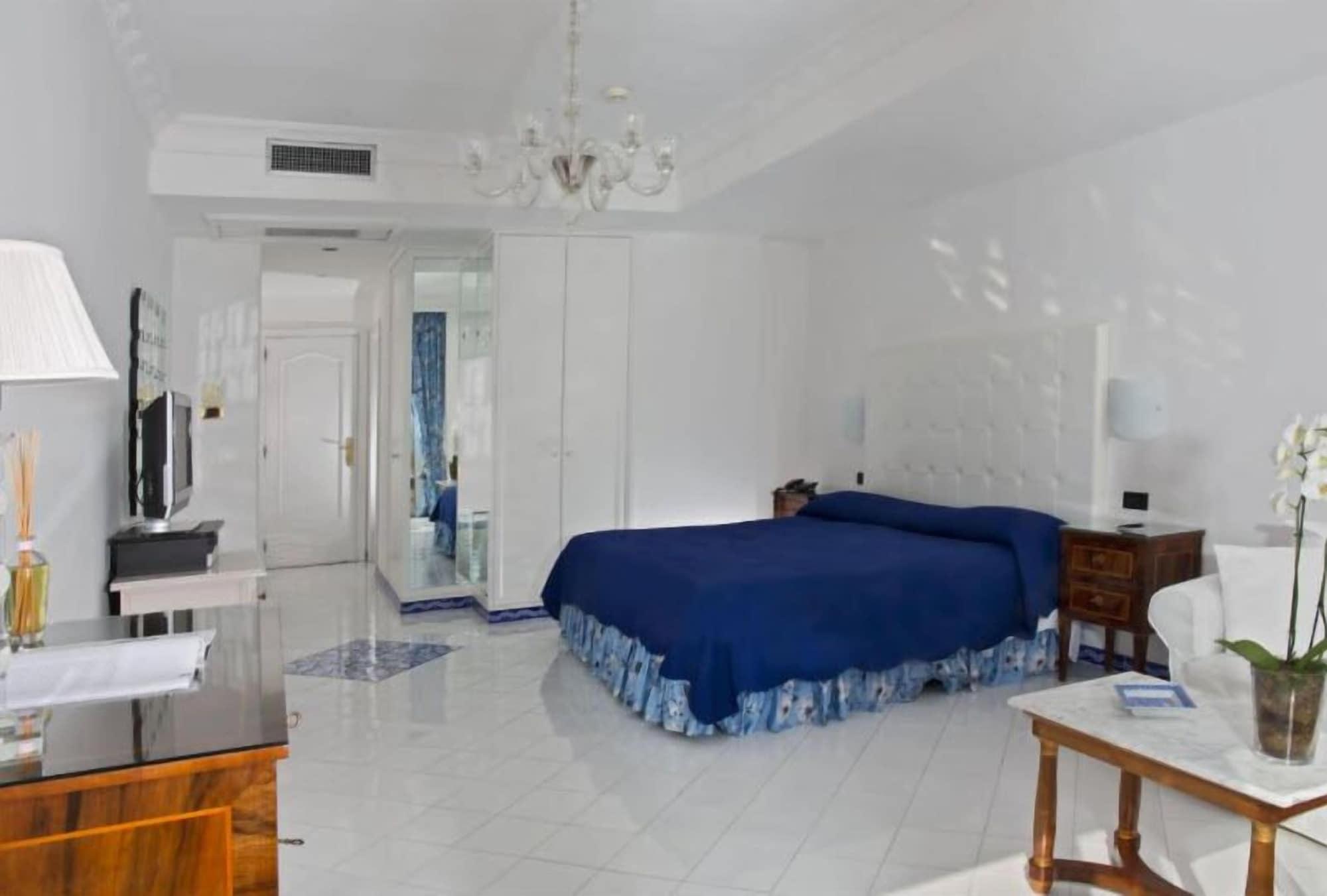 Casa Morgano Hotel กาปรี ภายนอก รูปภาพ